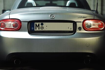 Mazda MX-5 129.400 km 12.300 &euro; München 81369
