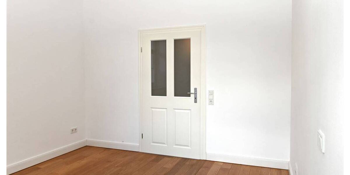 Etagenwohnung Stralsund Kniepervorstadt - 3 Zimmer, 156 m&sup2;, 1.720&euro; | Angebot:26902405