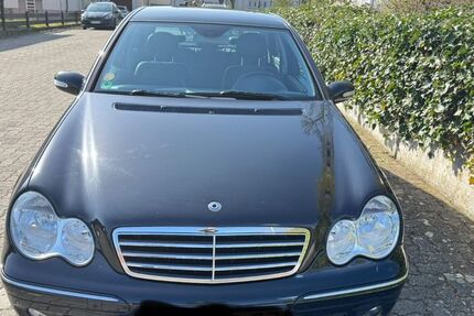 Mercedes-Benz C 220 195.000 km 4.800 &euro; Roemerberg 67354