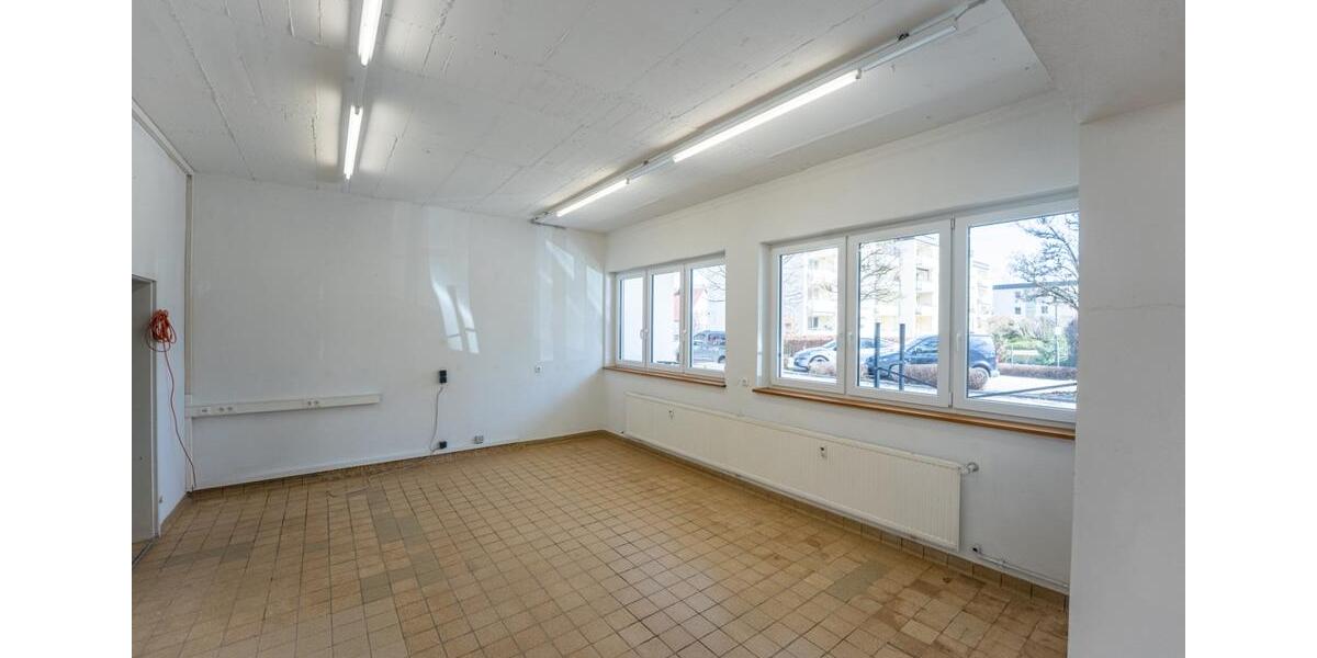 Gewerbeobjekt Poing - 2.080&euro; | Angebot:25149275