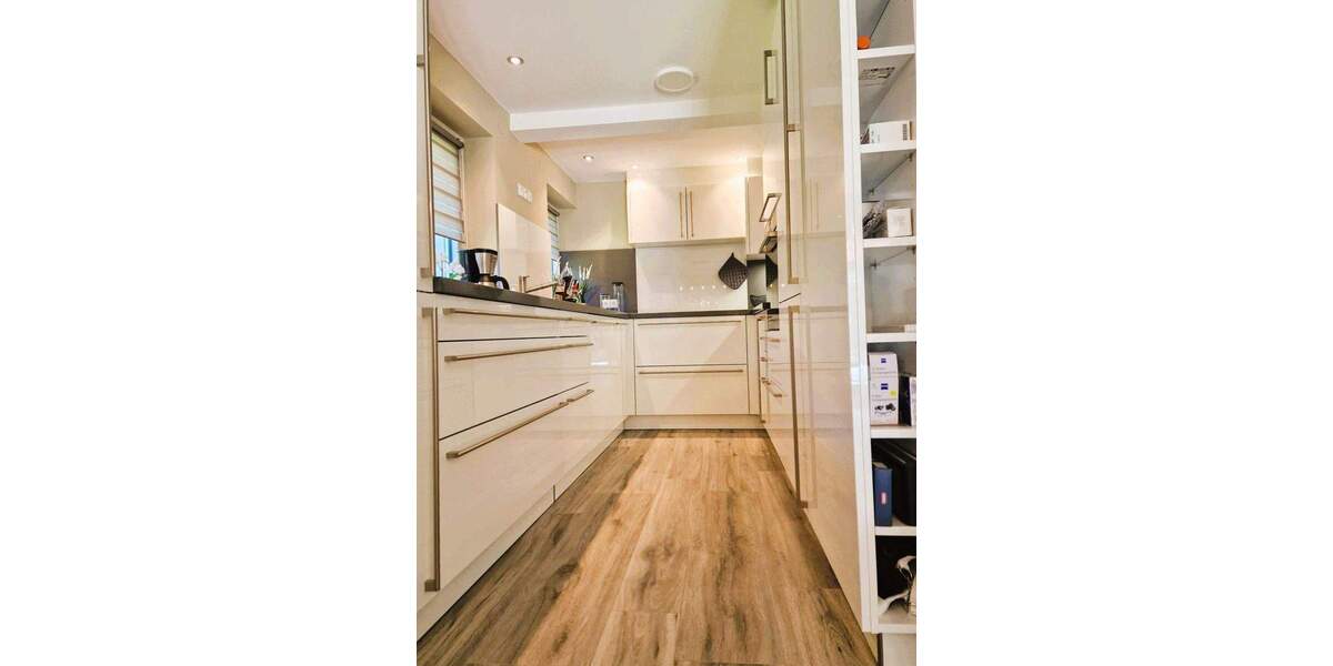 Mehrfamilienhaus, Wohnhaus Glinde - 5 Zimmer, 210 m&sup2;, 849.000&euro; | Angebot:24312537