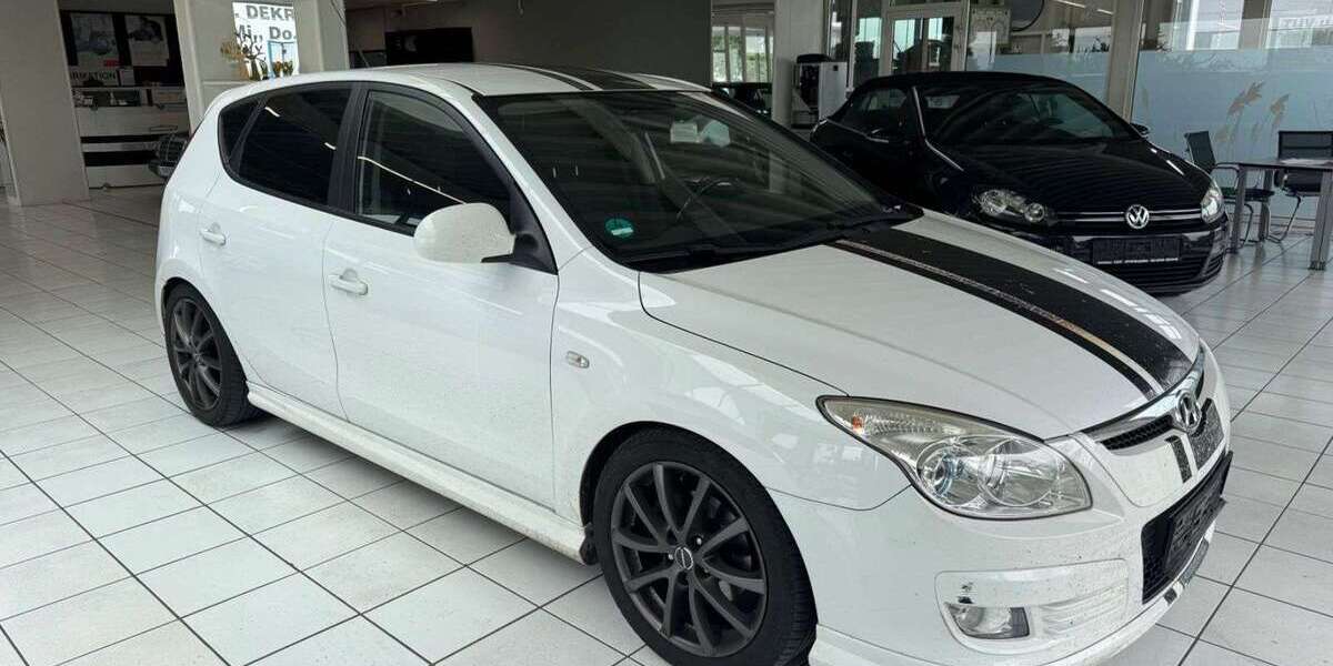 Hyundai i30 246.000 km 2.290 &euro; Berghülen 89180
