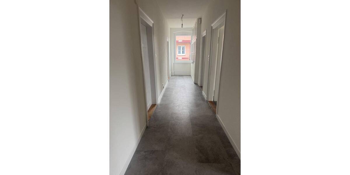 Etagenwohnung Freiburg Wiehre - 3 Zimmer, 111 m&sup2;, 1.670&euro; | Angebot:26359732
