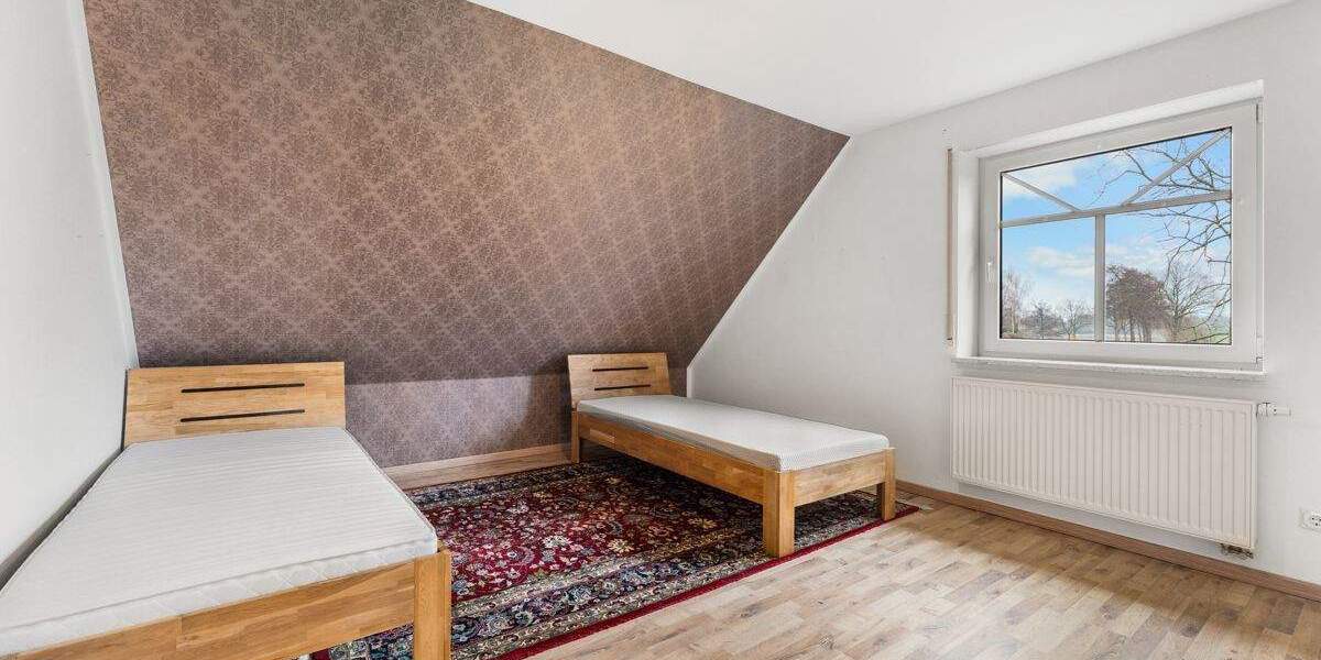 Einfamilienhaus Blomberg - 5 Zimmer, 155 m&sup2;, 399.000&euro; | Angebot:25679589