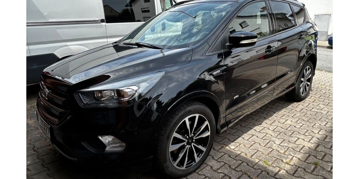 Ford Kuga 143.000 km 13.400 &euro; Viernheim 68519