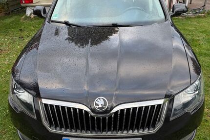 Skoda Superb 229.500 km 7.500 € Hamburg 22115