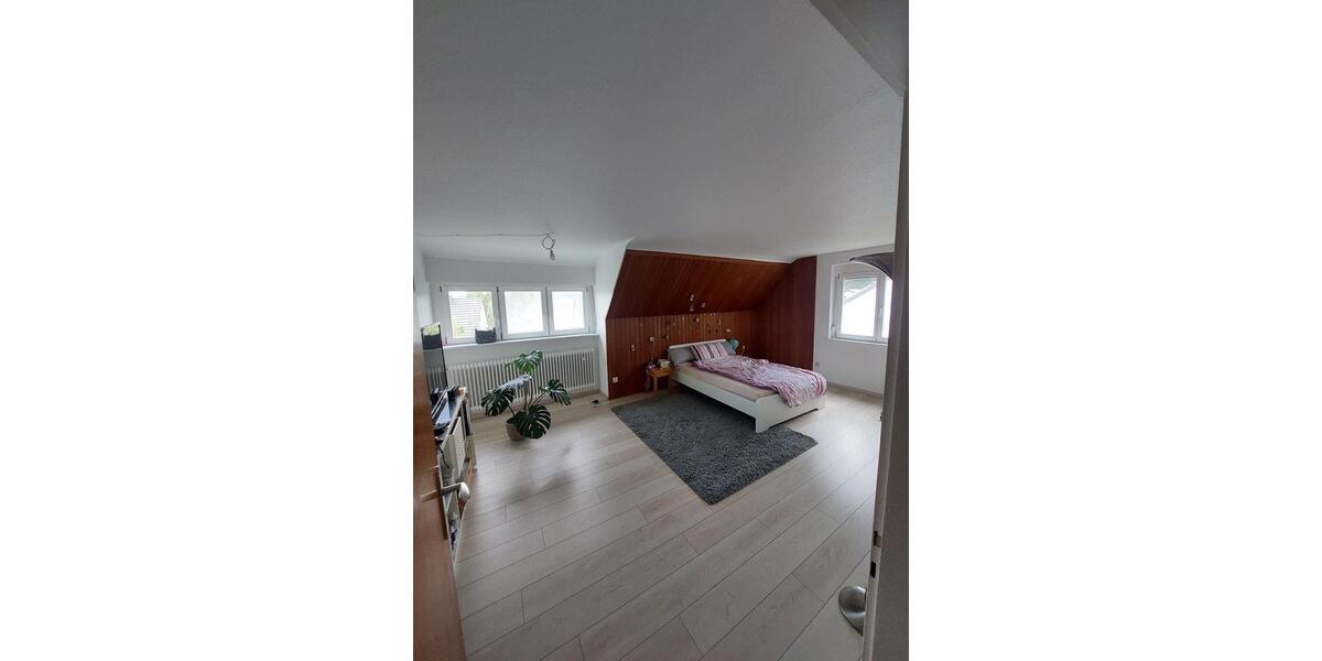 Dachgeschoßwohnung Bad Säckingen - 24 Zimmer, 57 m&sup2;, 580&euro; | Angebot:26652369