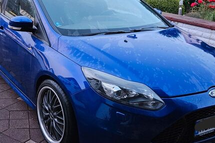 Ford Focus 189.400 km 8.590 € Sundern 59846