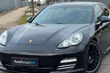 Porsche Panamera 122.000 km 28.499 &euro; Jülich 52428