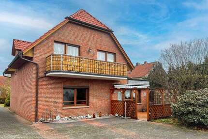 Haus zum Kaufen in Wunstorf 449.000 € 198.01 m² 7 zimmer