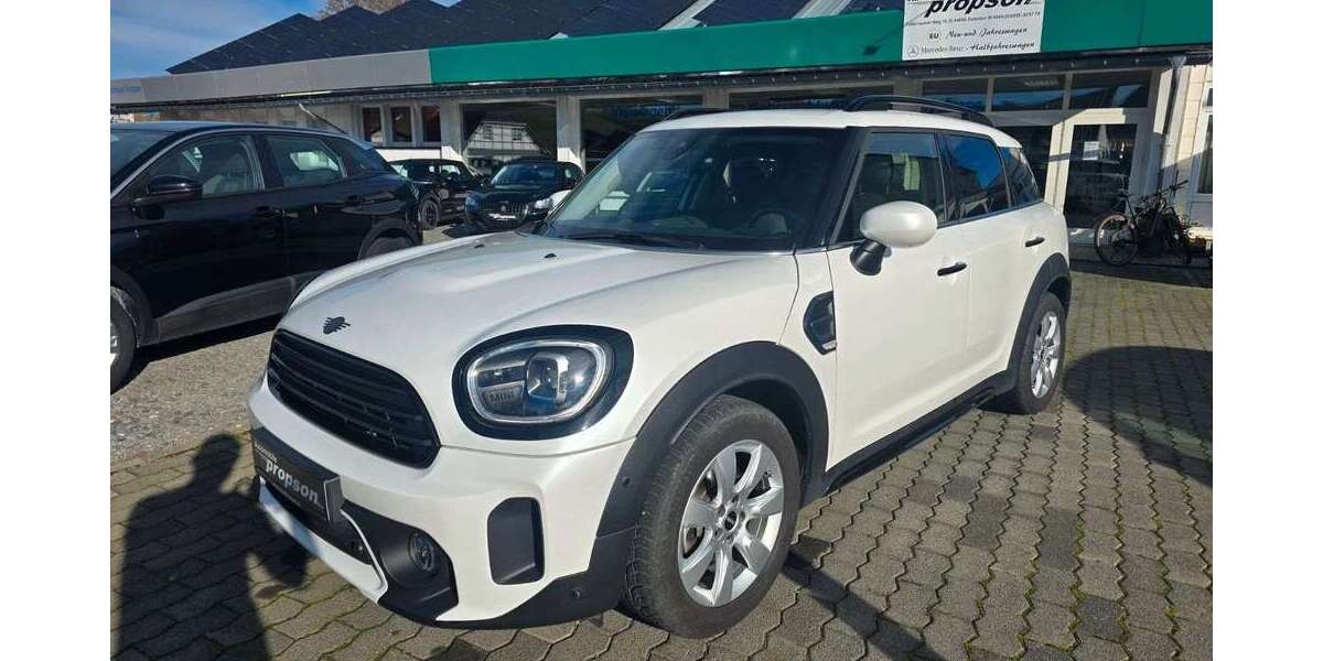 Mini Cooper Countryman 71.144 km 24.890 &euro; Daleiden 54689