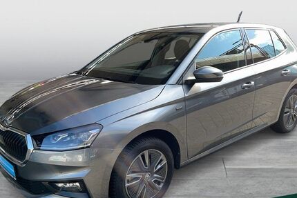 Skoda Fabia 23.600 km 19.650 &euro; Siegen 57076