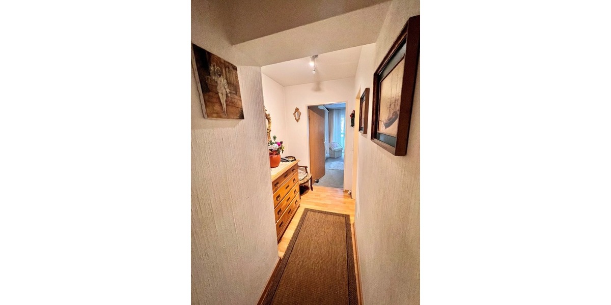 Mehrfamilienhaus mit 9 Wohneinheiten in Singen zu verkaufen - Mehrfamilienhaus, Wohnhaus Singen | Angebot:18529492