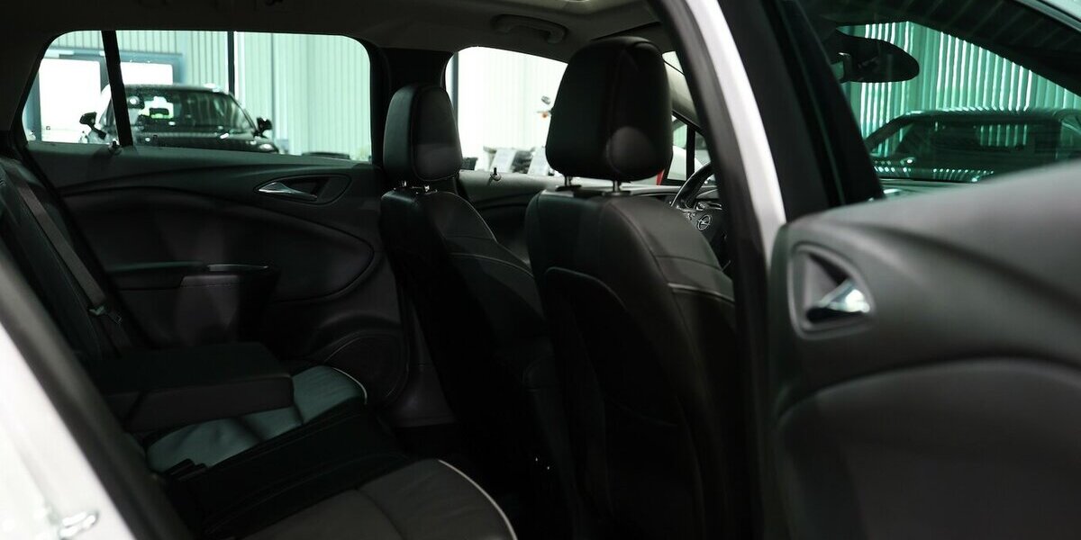Opel Astra K ST 1.6 CDTI INNOVATION / LED,NAVI+KAMERA 188.000 km 8.888 &euro; Hamm 59077