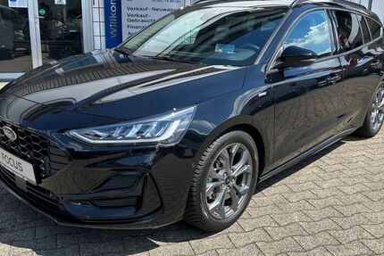 Ford Focus 13.230 km 27.440 &euro; Kamen 59174