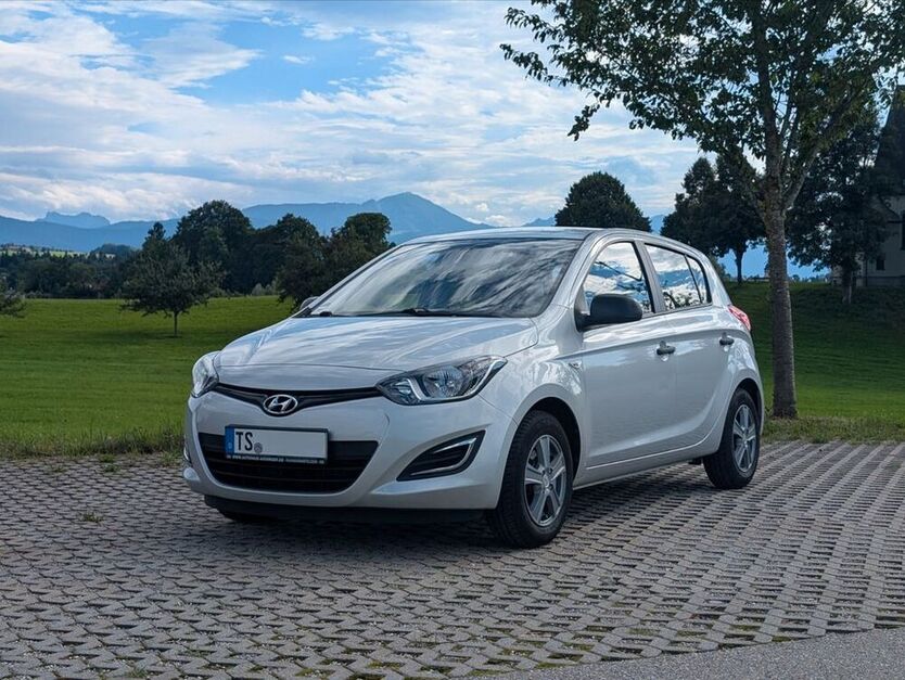 i20