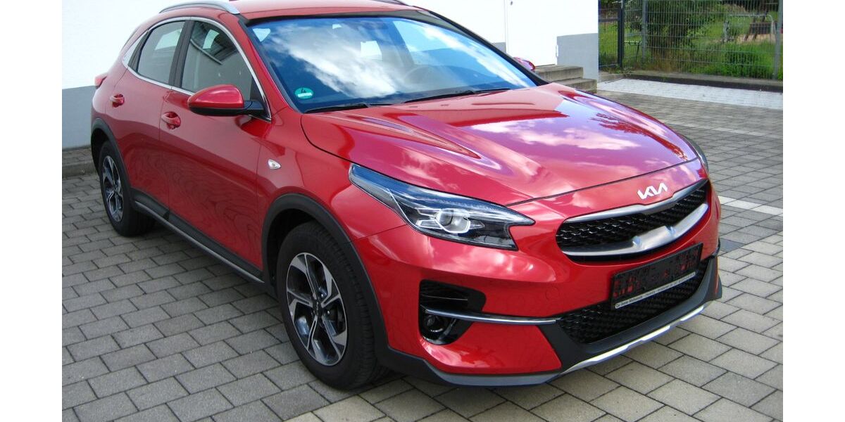 Kia XCeed 25.540 km 16.980 &euro; Chemnitz 09125