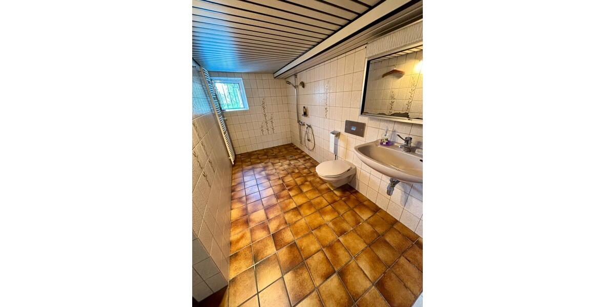 Einfamilienhaus Siegen Weidenau - 6.5 Zimmer, 150 m&sup2;, 324.000&euro; | Angebot:26253376