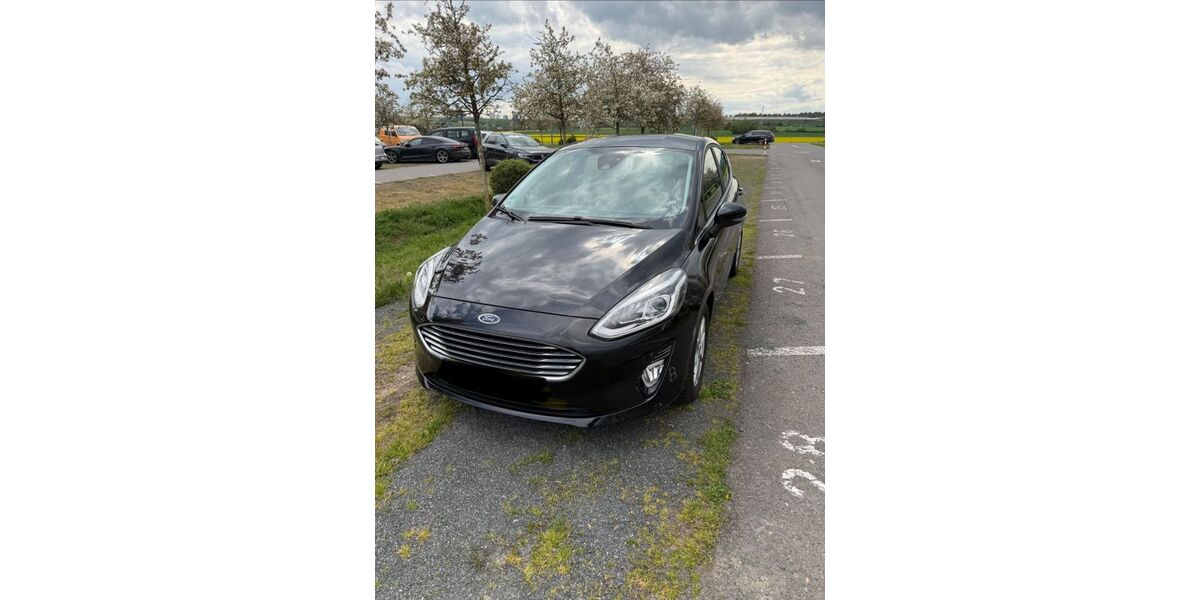 Ford Fiesta 25.700 km 14.600 &euro; Mainz 55127