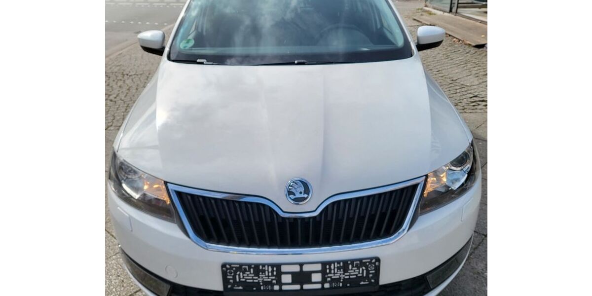 Skoda Rapid 60.000 km 10.890 &euro; Berlin 12355