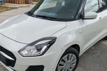 Suzuki Swift 120.000 km 8.999 &euro; Bernburg / Saale 06406