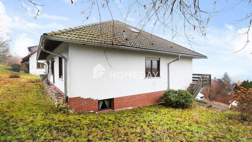 Einfamilienhaus Gersfeld Sandberg - 8 Zimmer, 168 m&sup2;, 325.000&euro; | Angebot:25773264