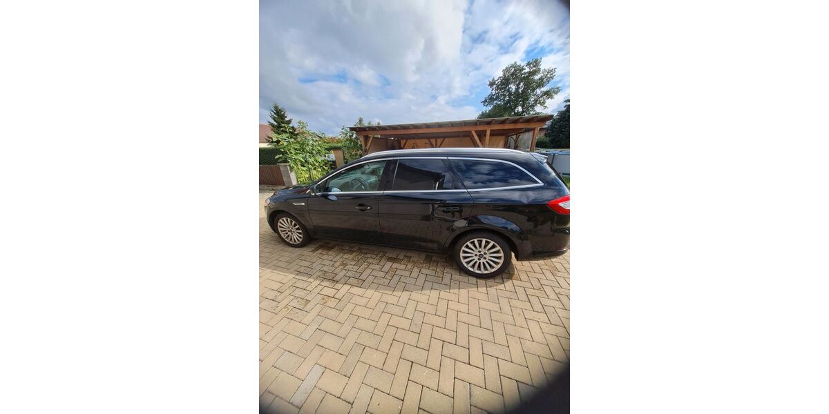 Ford Mondeo 147.596 km 4.350 &euro; Wittichenau 02997