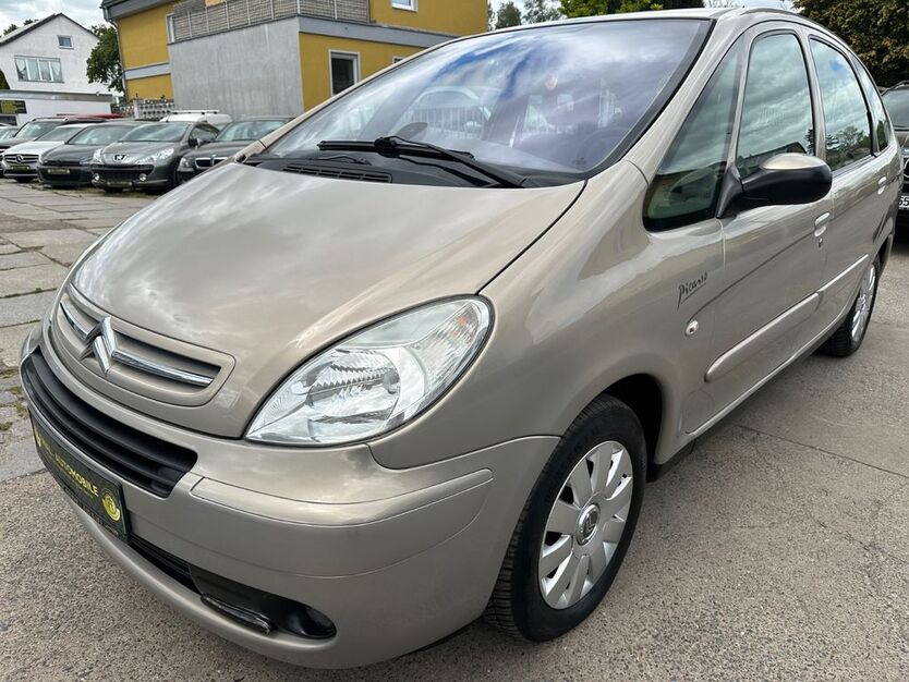 Citroen Xsara Picasso 149.000 km 2.999 € Berlin 12307
