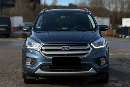 Ford Kuga 12.000 km 17.000 &euro; Kaufbeuren 87600