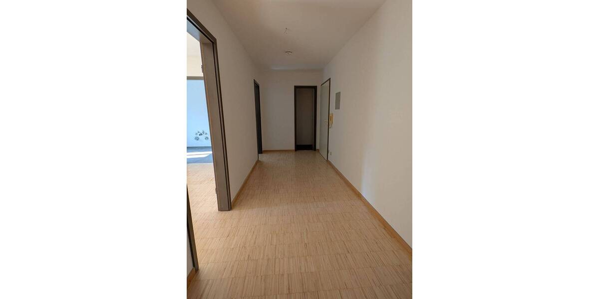 Gewerbeobjekt Ingolstadt - 2 Zimmer, 66 m&sup2;, 319.000&euro; | Angebot:25999782