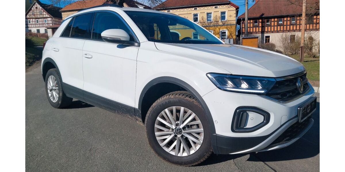 VW T-Roc 41.980 km 18.499 &euro; Schmieritz 07819