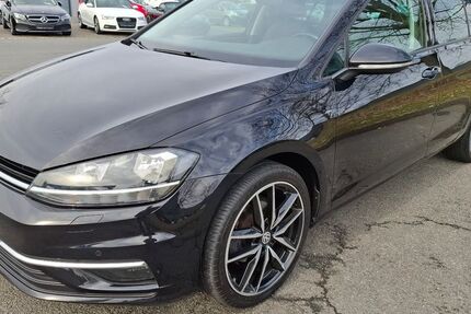 VW Golf 93.000 km 12.590 &euro; Gross Gerau 64521