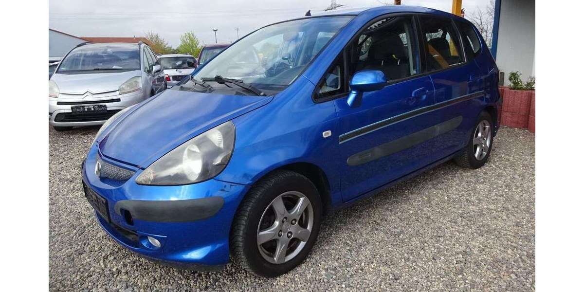 Honda Jazz 193.000 km 900 &euro; Dresden 01219