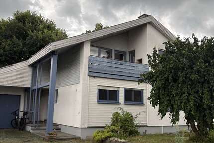 Haus Ilshofen - 8 Zimmer, 245 m&sup2;, 475.000&euro; | Angebot:27109170
