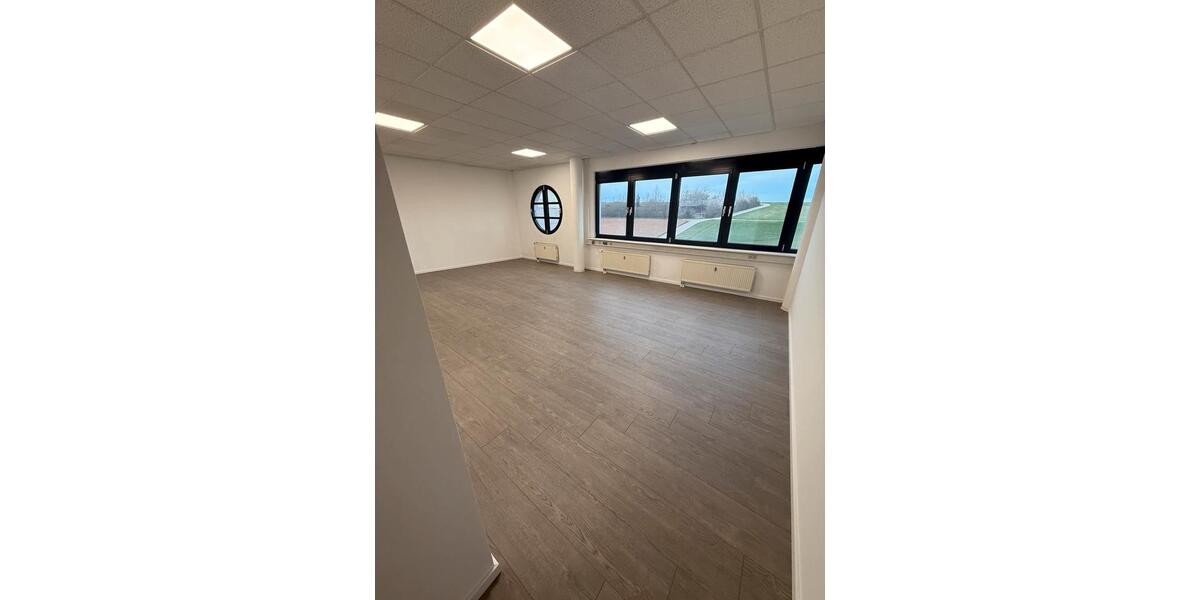 Gewerbeobjekt Ditzingen - 350&euro; | Angebot:26535313