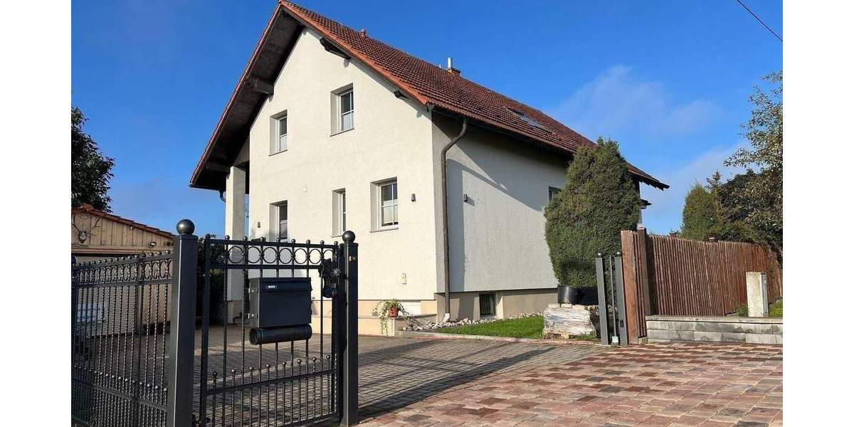 PROVISIONSFREI - Hochwertiges EFH mit großem Carport Fußbodenheizung über 3 Etagen 5 zimmer