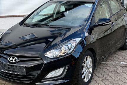 Hyundai i30 259.000 km 3.900 &euro; Salzgitter 38229
