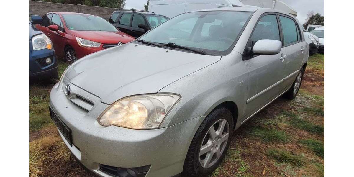 Toyota Corolla 195.156 km 2.470 &euro; Berlin - Pankow 13127