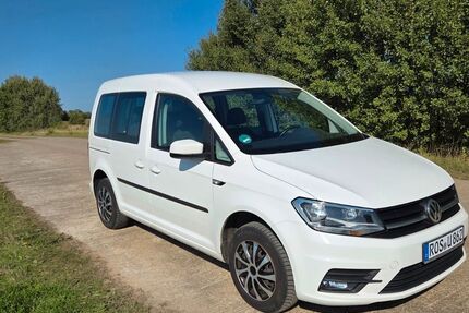 VW Caddy 229.000 km 9.900 &euro; Satow 18239