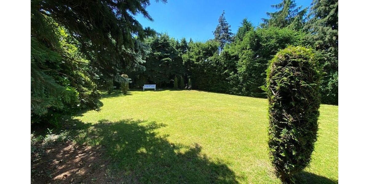 Attraktives großzügiges Zweifamilienhaus im Bauhausstil in Darmstadt-Arheilgen - Zweifamilienhaus Darmstadt-Arheilgen Darmstadt/Vororte | Angebot:25099546