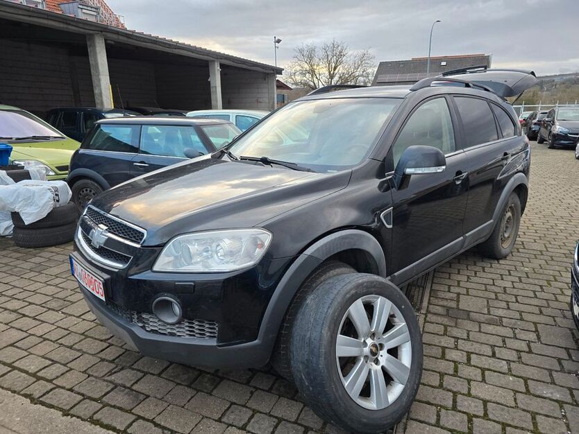 Chevrolet Captiva 240.000 km 2.900 € Randersacker 97236