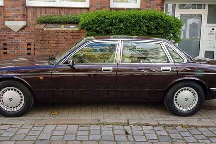 Jaguar Daimler 61.000 km 22.800 &euro; Hamburg, Freie und Hansestadt 20144