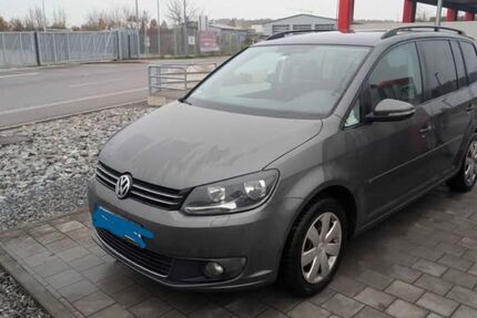 VW Touran 235.000 km 4.200 &euro; Wald 93192
