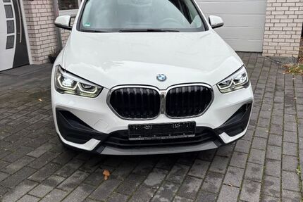 BMW X1 88.000 km 22.000 &euro; Troisdorf 53842