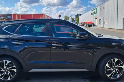 Hyundai TUCSON 105.200 km 20.500 &euro; Langen (Hessen) 63225
