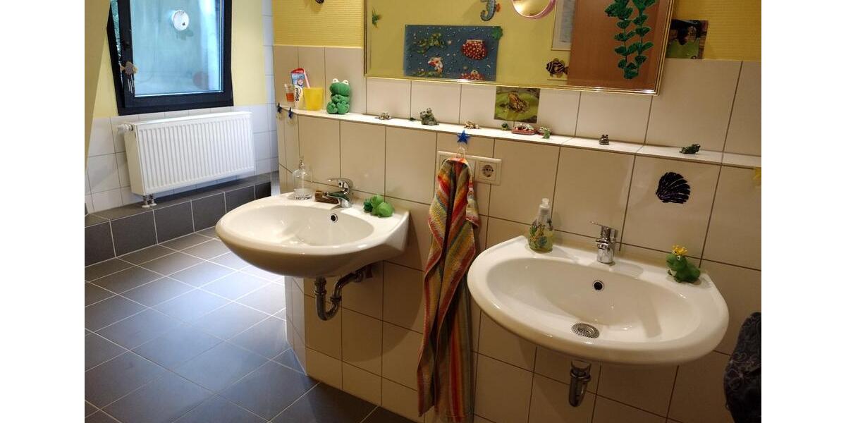 Einfamilienhaus Leverkusen Bergisch Neukirchen - 12 Zimmer, 460 m&sup2;, 899.000&euro; | Angebot:26417589