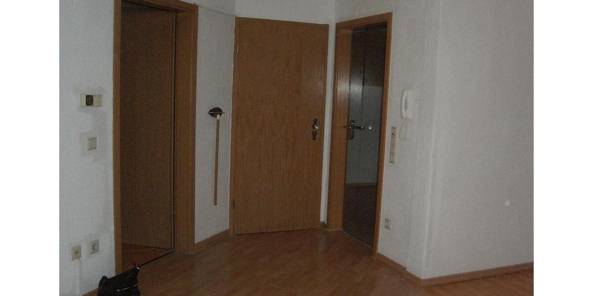 Dachgeschoßwohnung Wipperfürth - 2 Zimmer, 70 m&sup2;, 490&euro; | Angebot:25499382