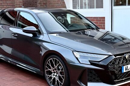 Audi RS3 5.990 km 69.900 € Marschacht 21436