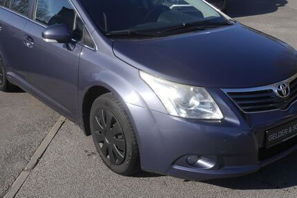 Toyota Avensis 369.902 km 2.500 &euro; Haßfurt 97437