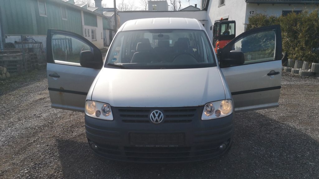 VW Caddy 277.184 km 1.999 &euro; Günzburg 89312